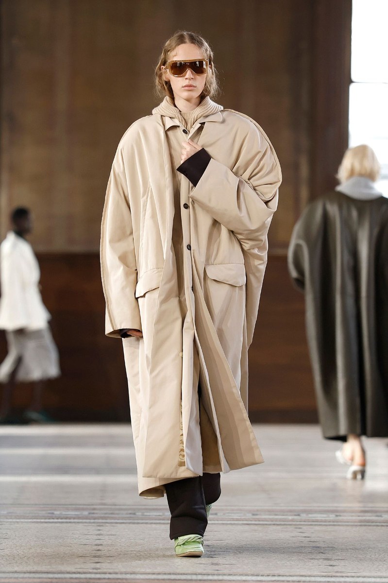 Look 13