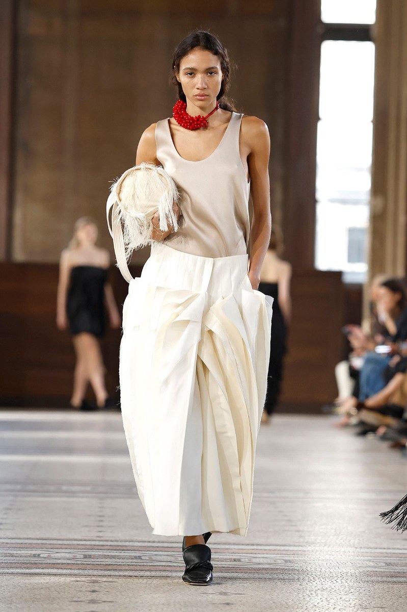 Look 35