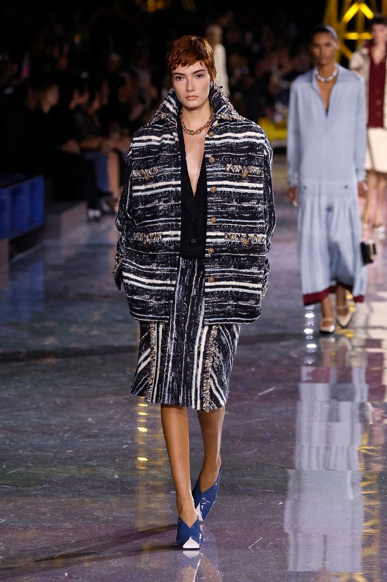 Look 9