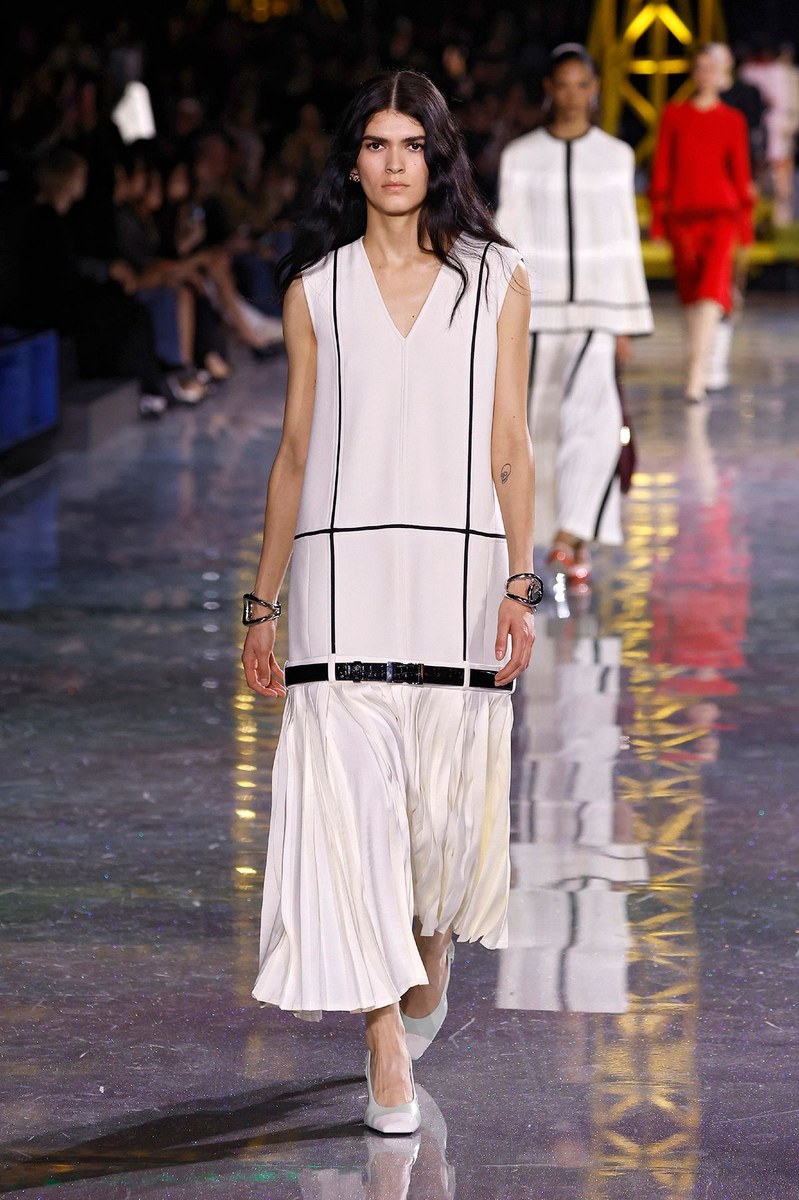 Look 34