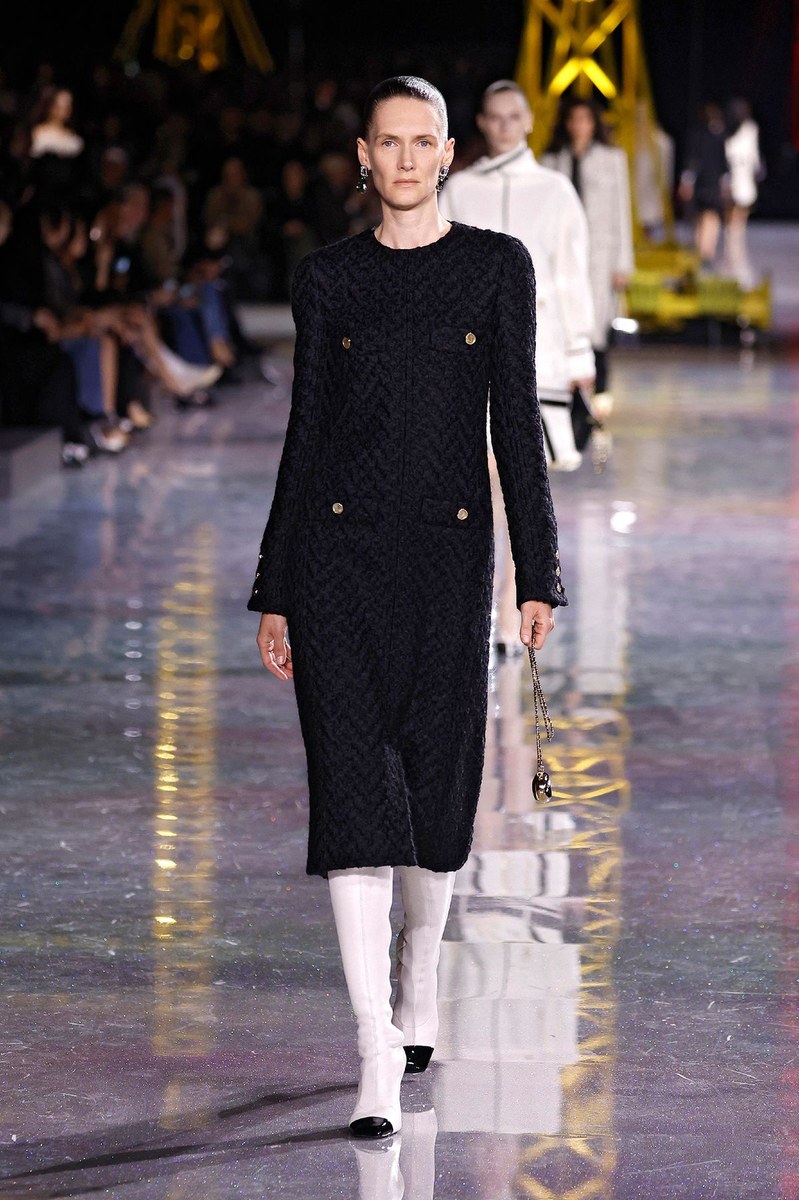 Look 37