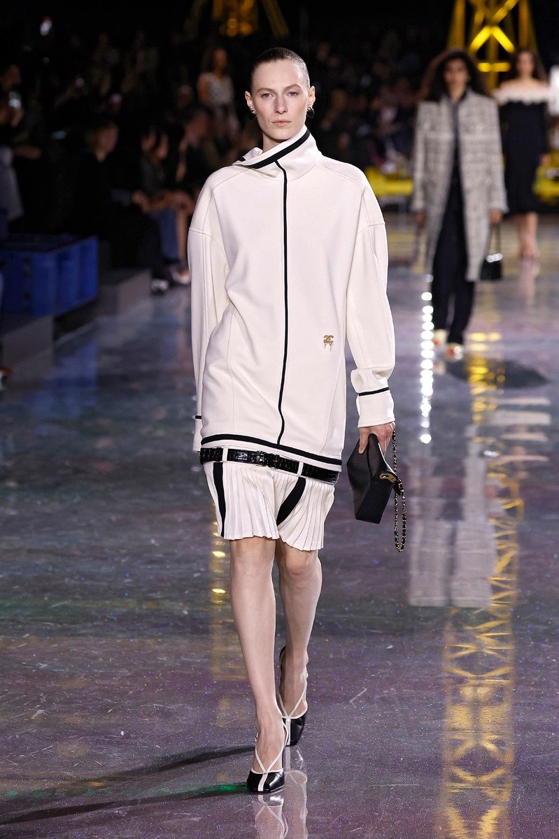 Look 38
