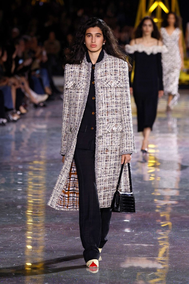 Look 39