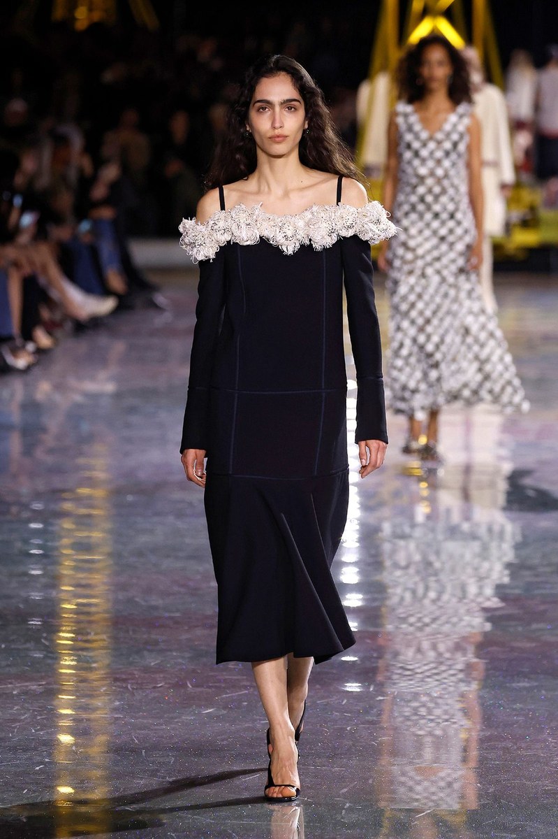 Look 40