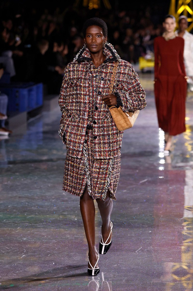Look 43