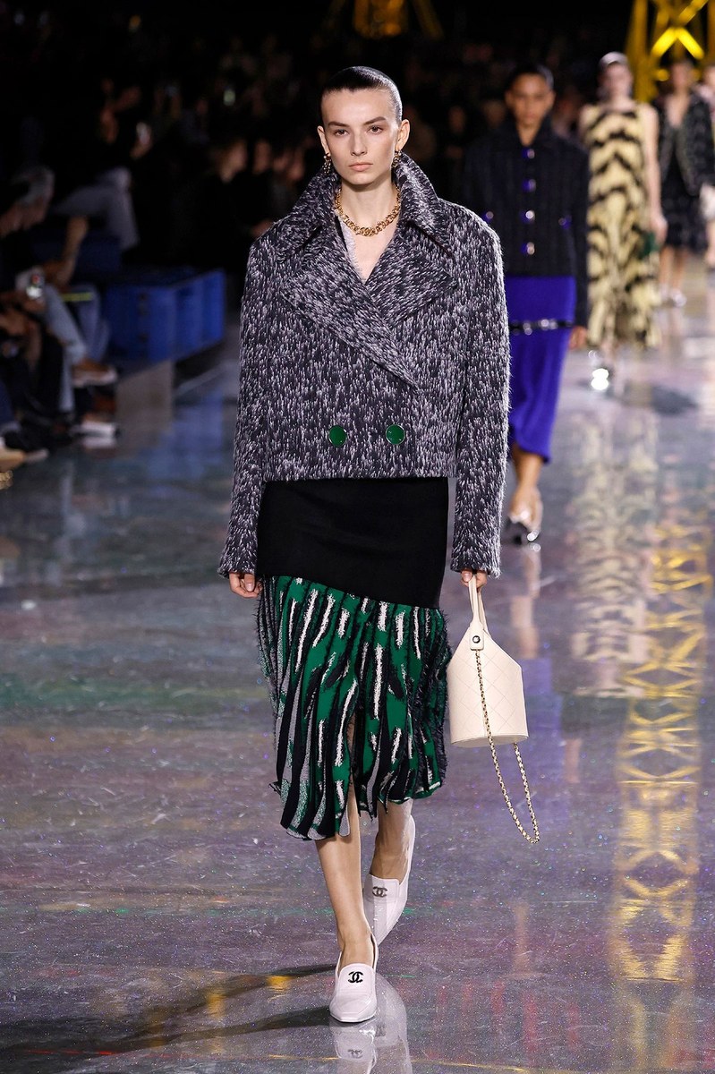 Look 53