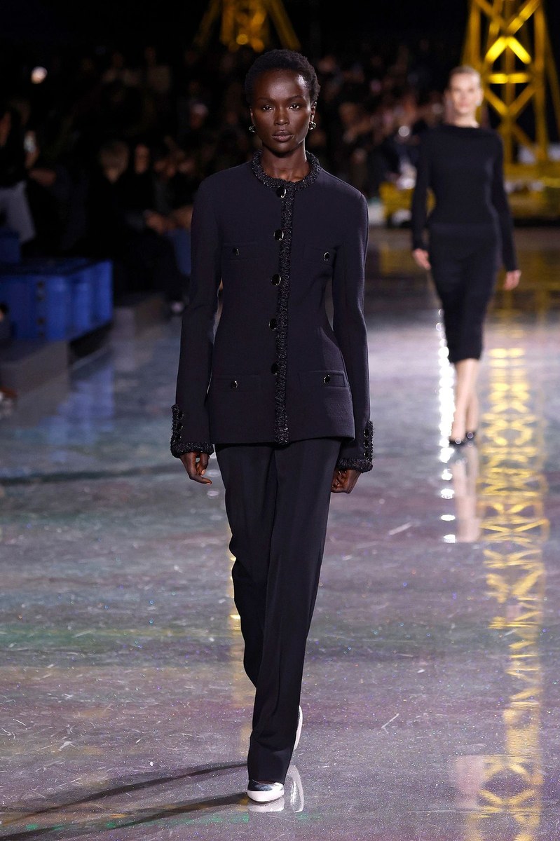 Look 77