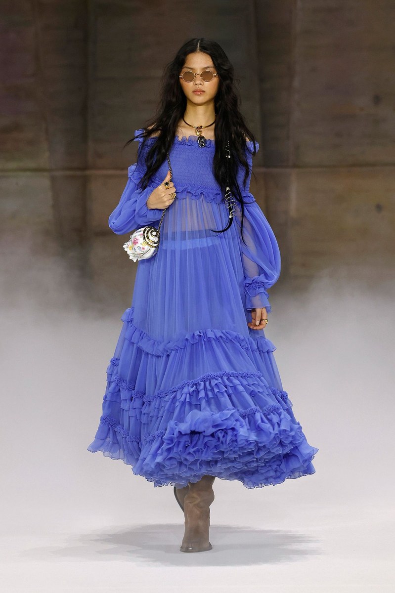 Look 14