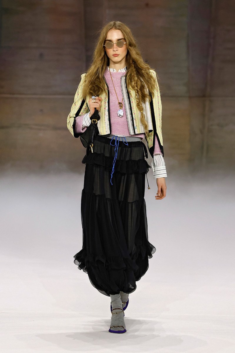 Look 19