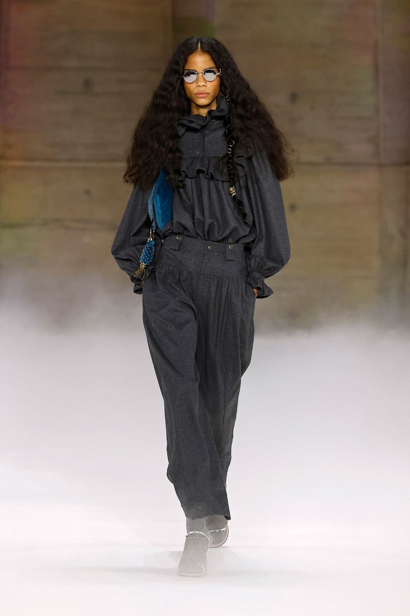 Look 32