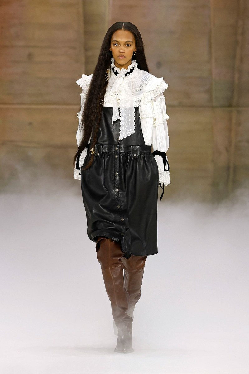 Look 48