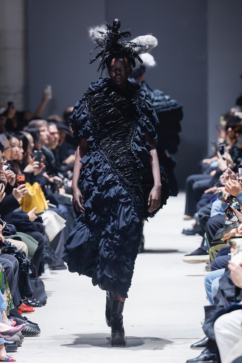 Look 2