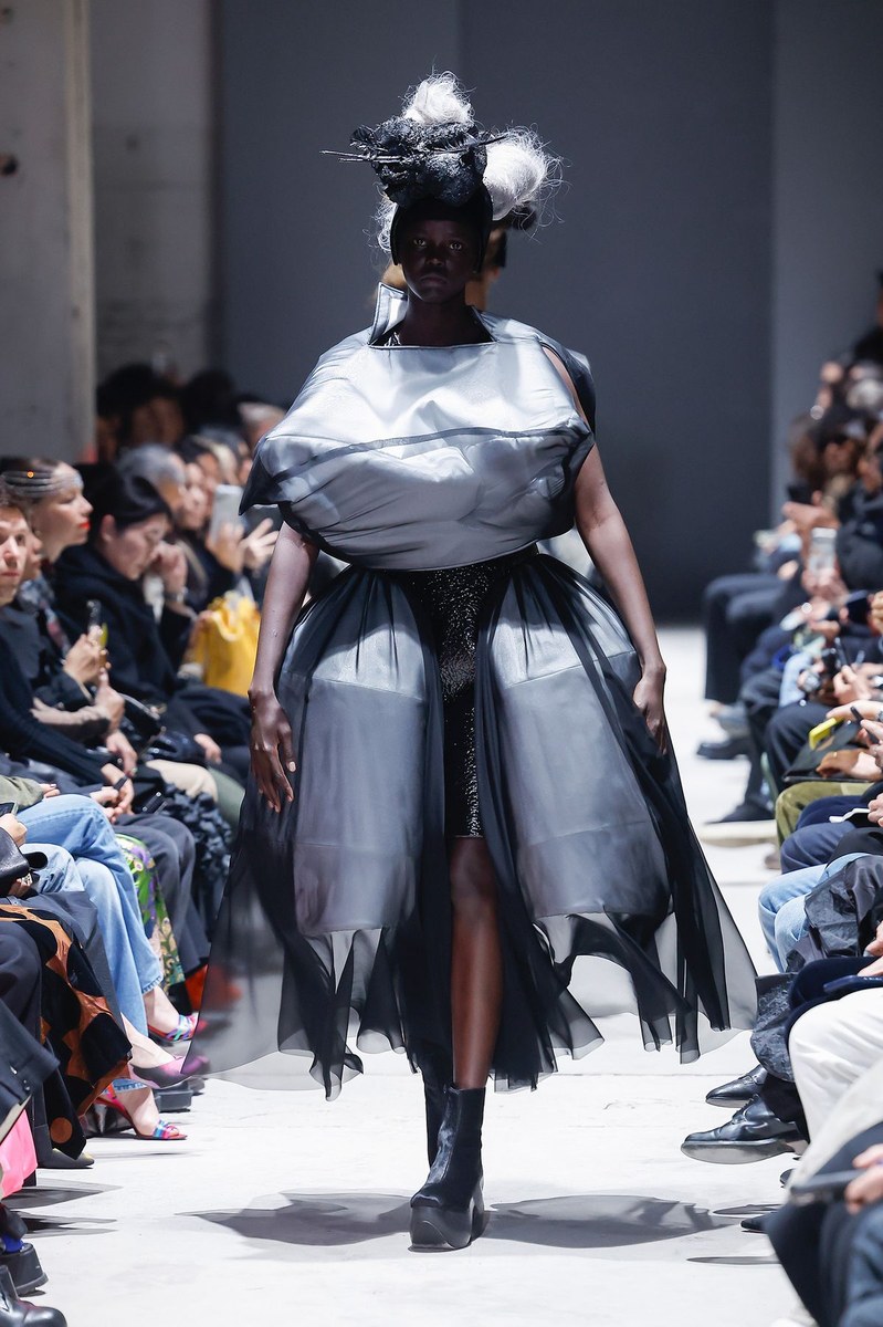 Look 7
