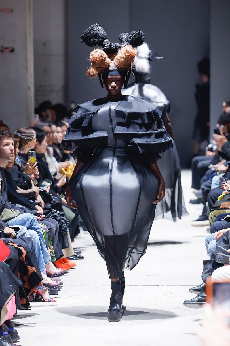 Look 8