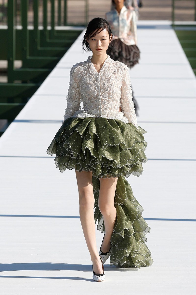 Look 2