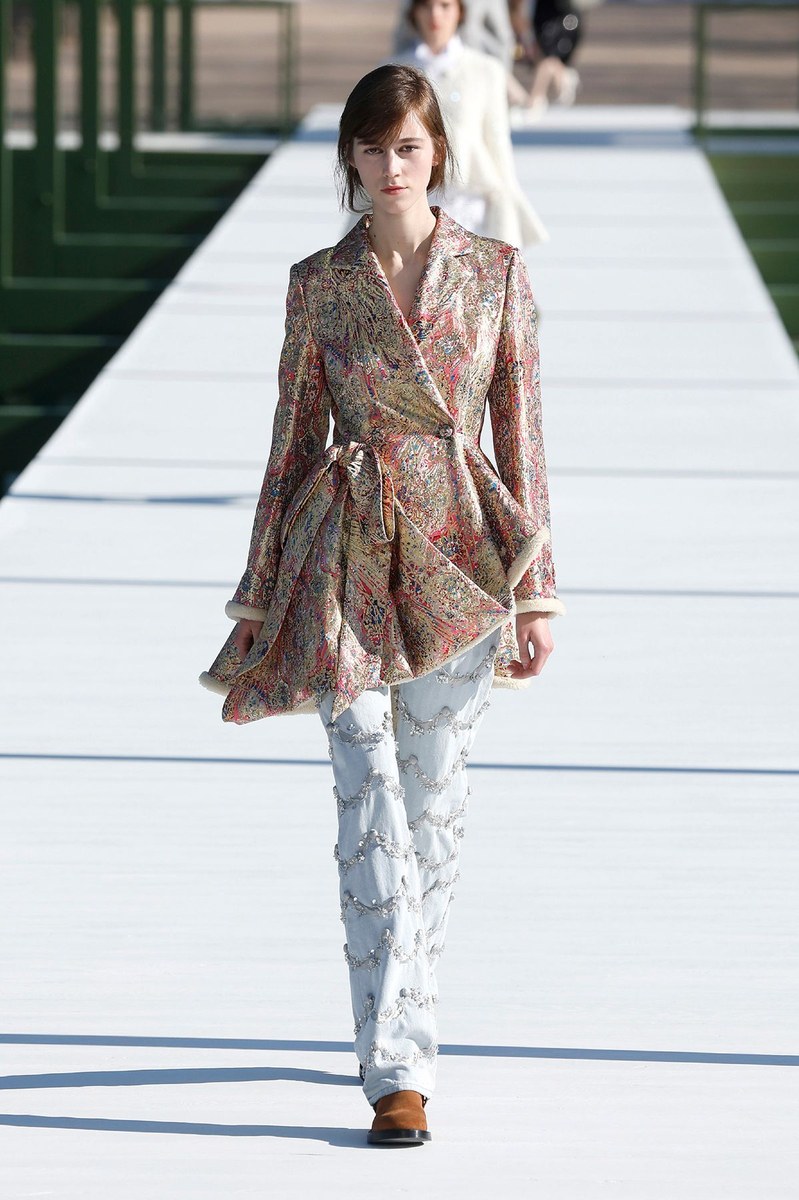 Look 5