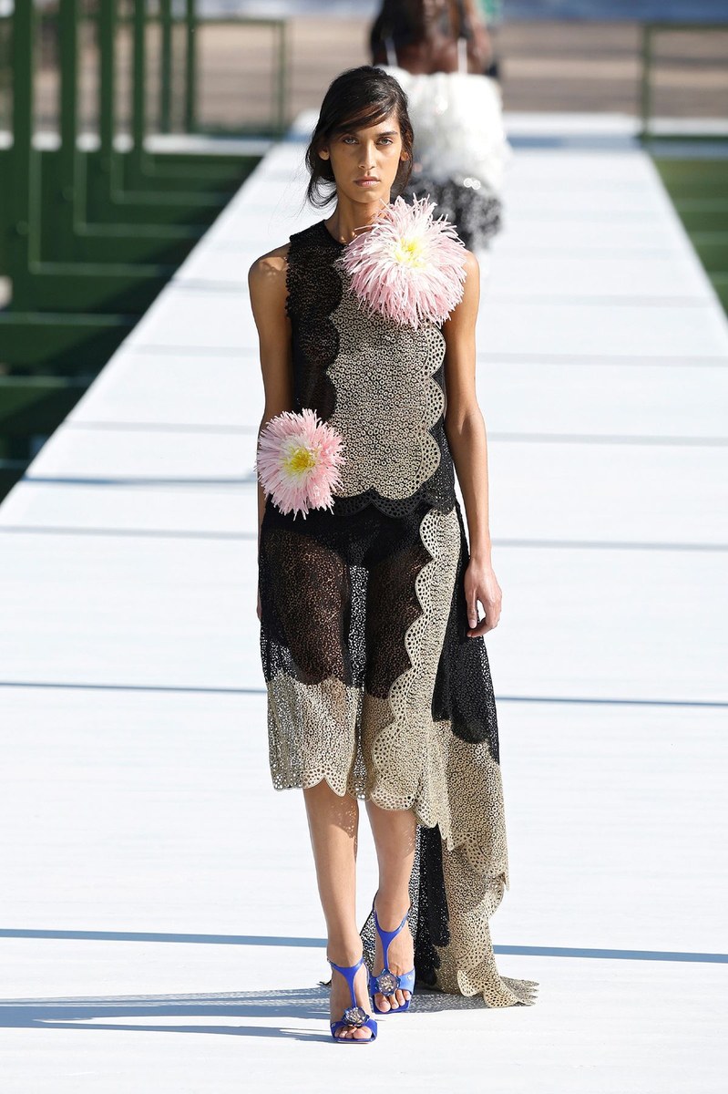 Look 22