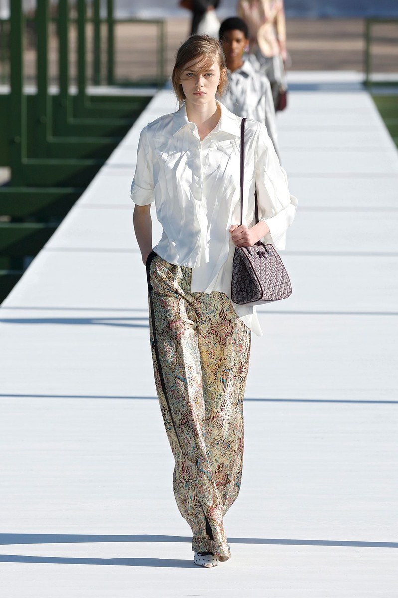 Look 33
