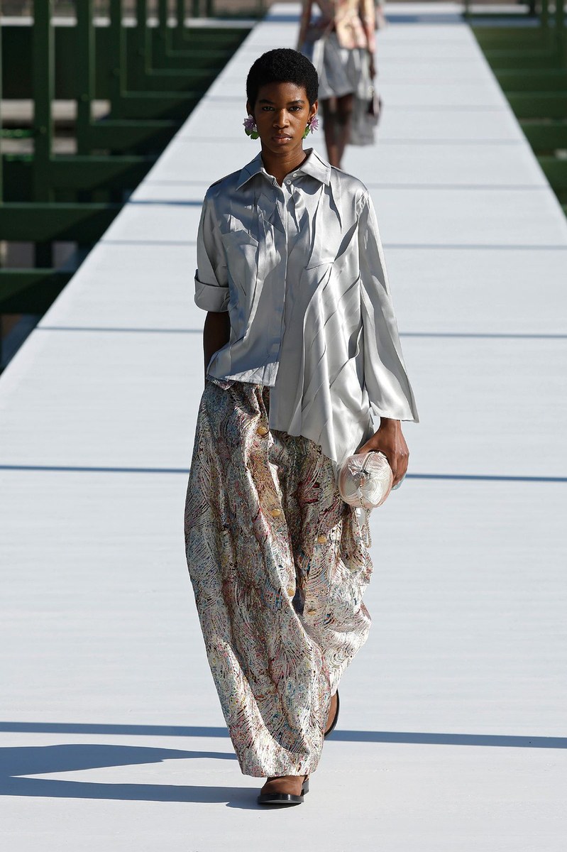 Look 34