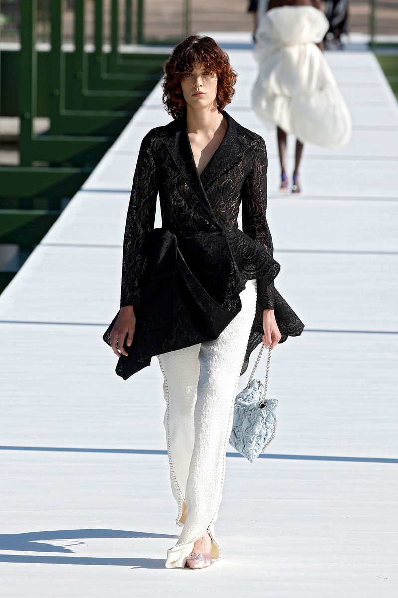 Look 40