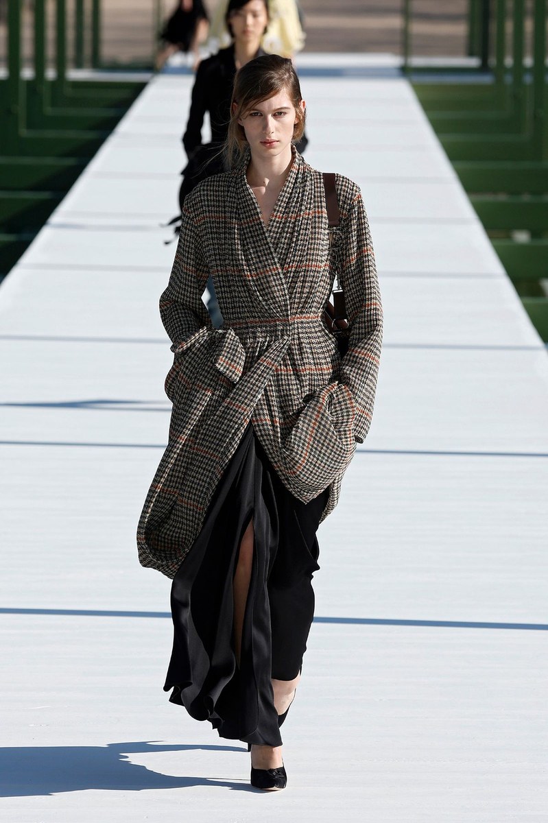 Look 46
