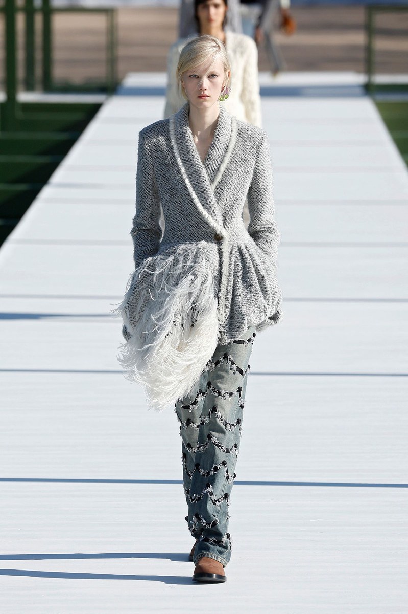 Look 57