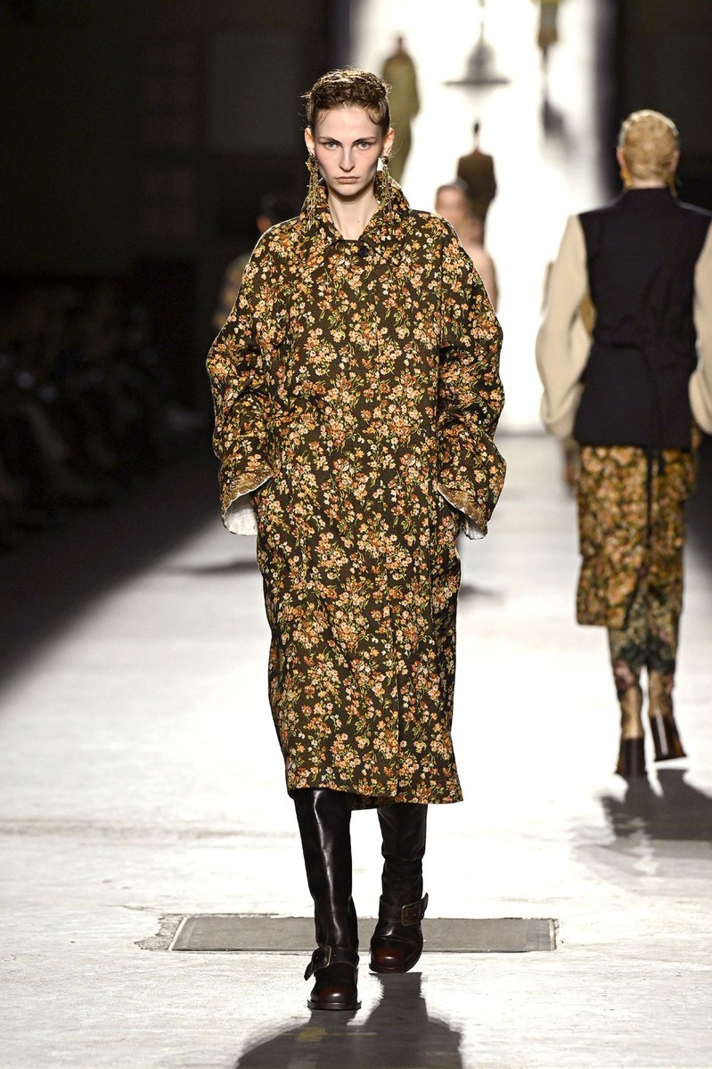Look 22
