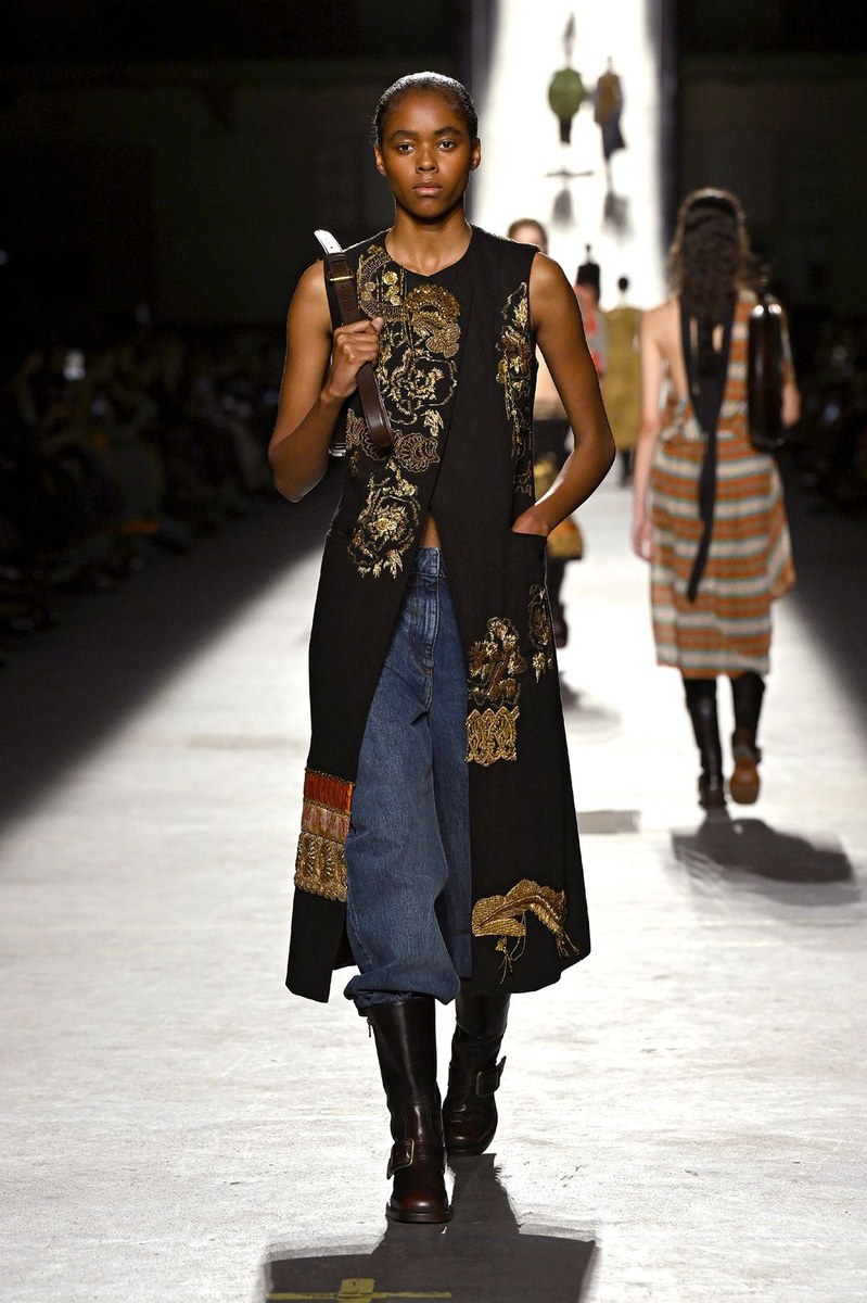 Look 36