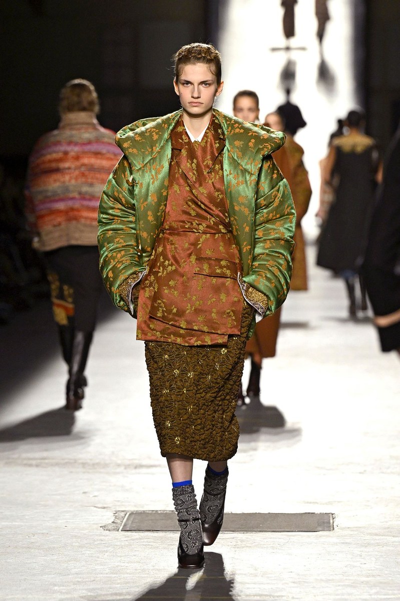 Look 39