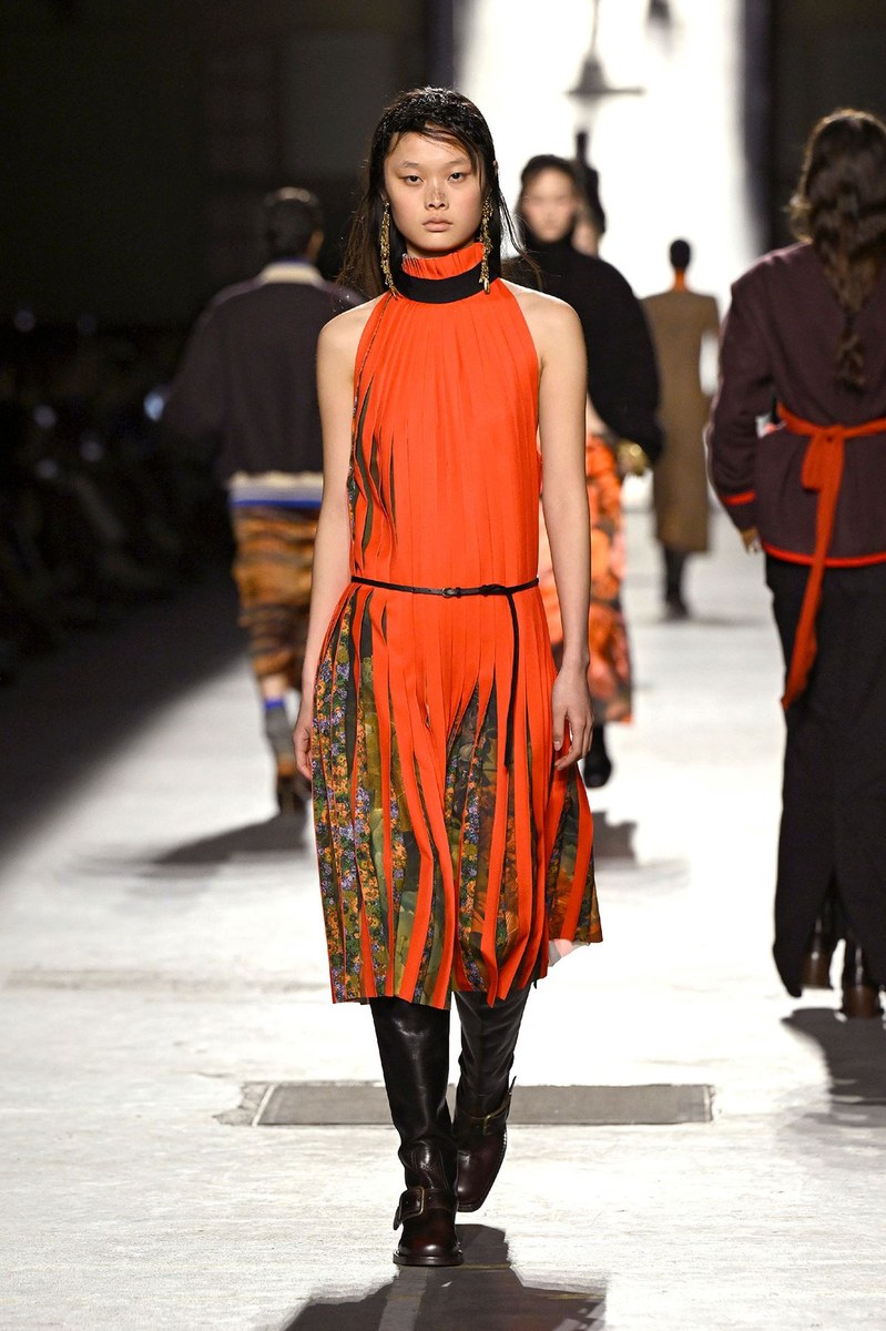 Look 46