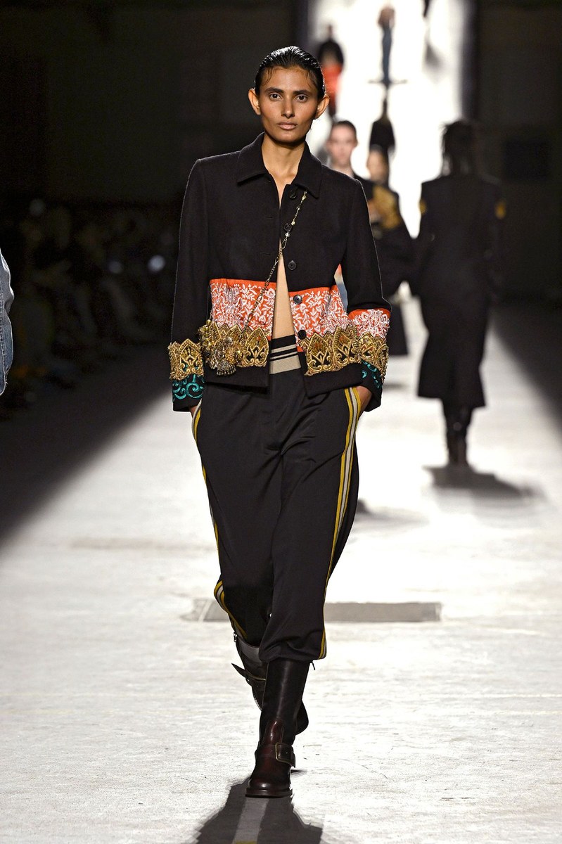 Look 52