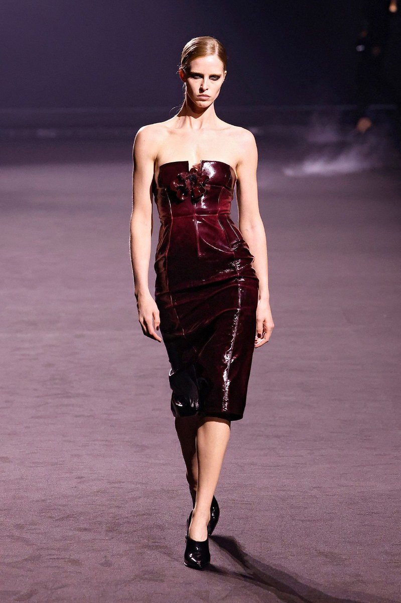 Elie Saab FW26 Women Looks Report