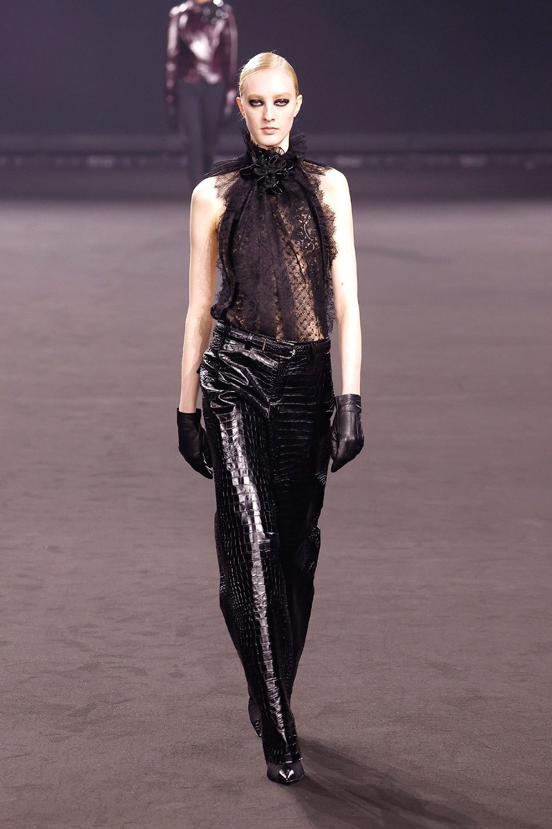 Look 4