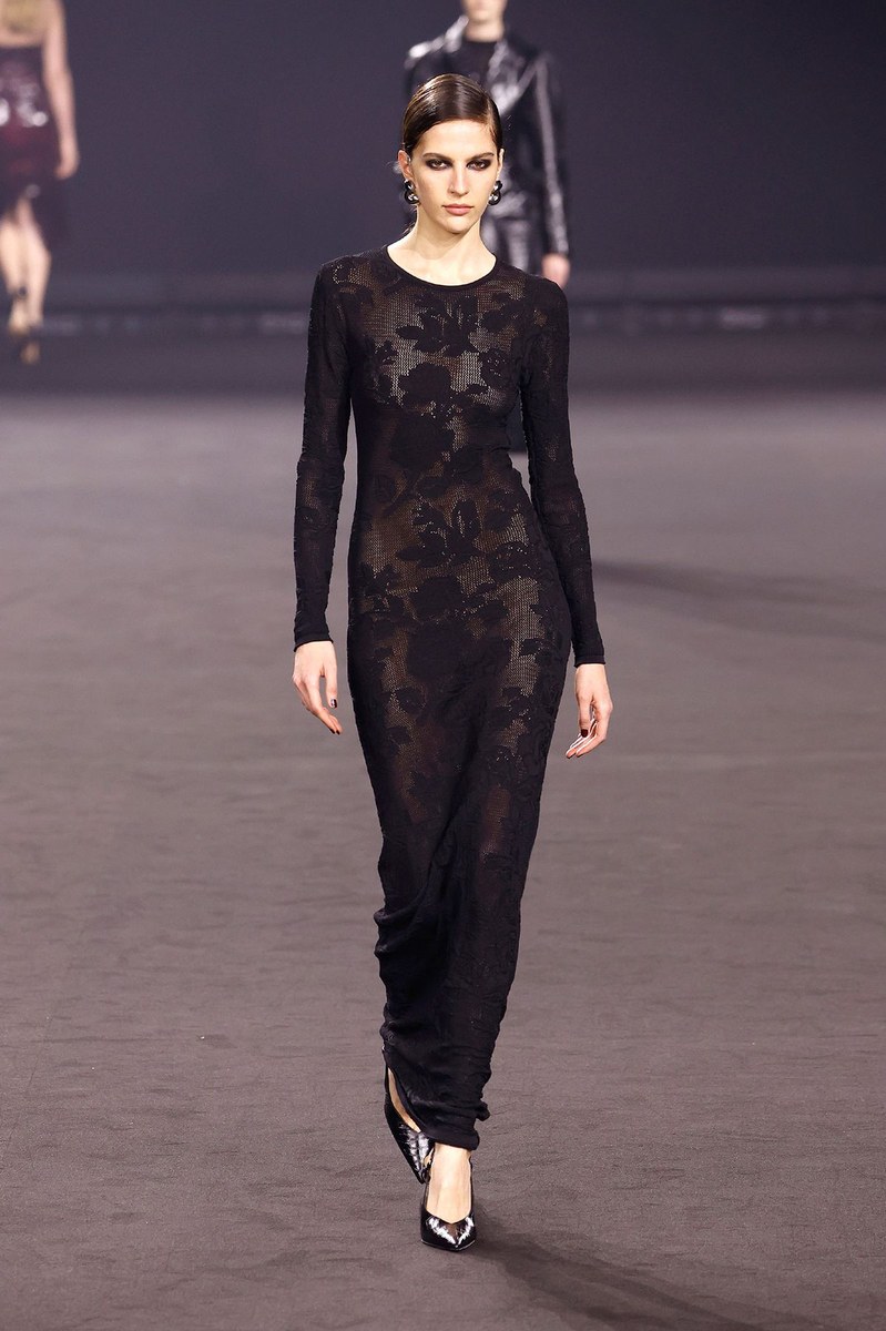Look 7