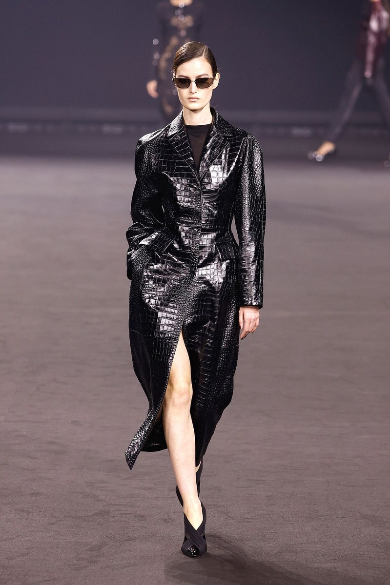 Look 8