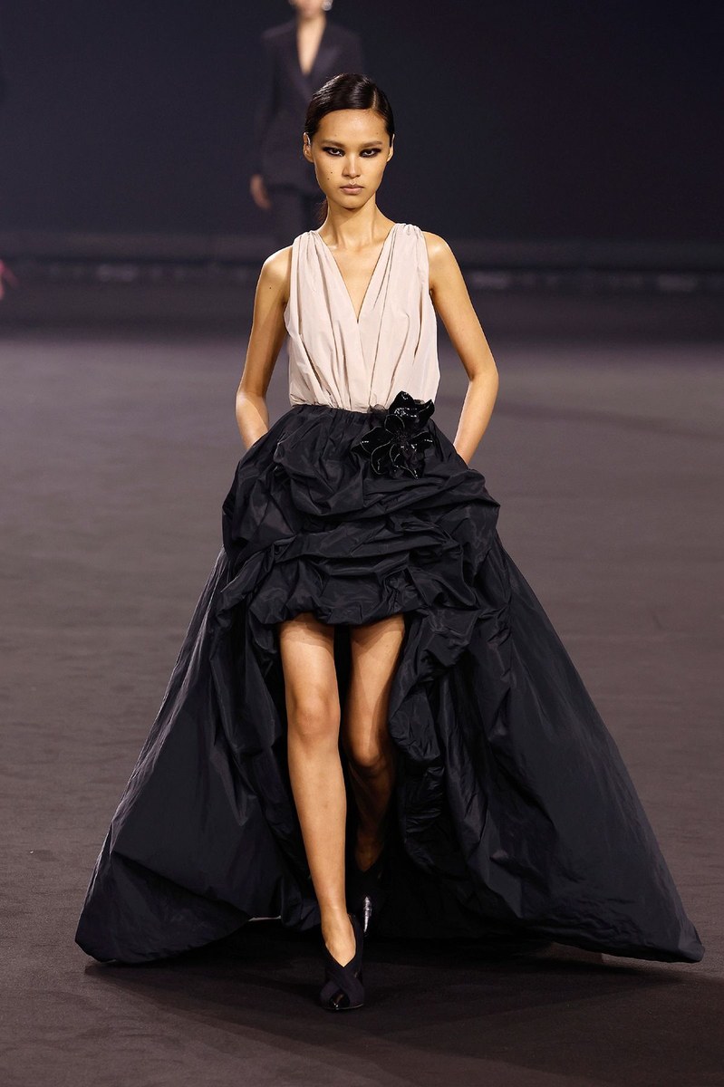 Look 14