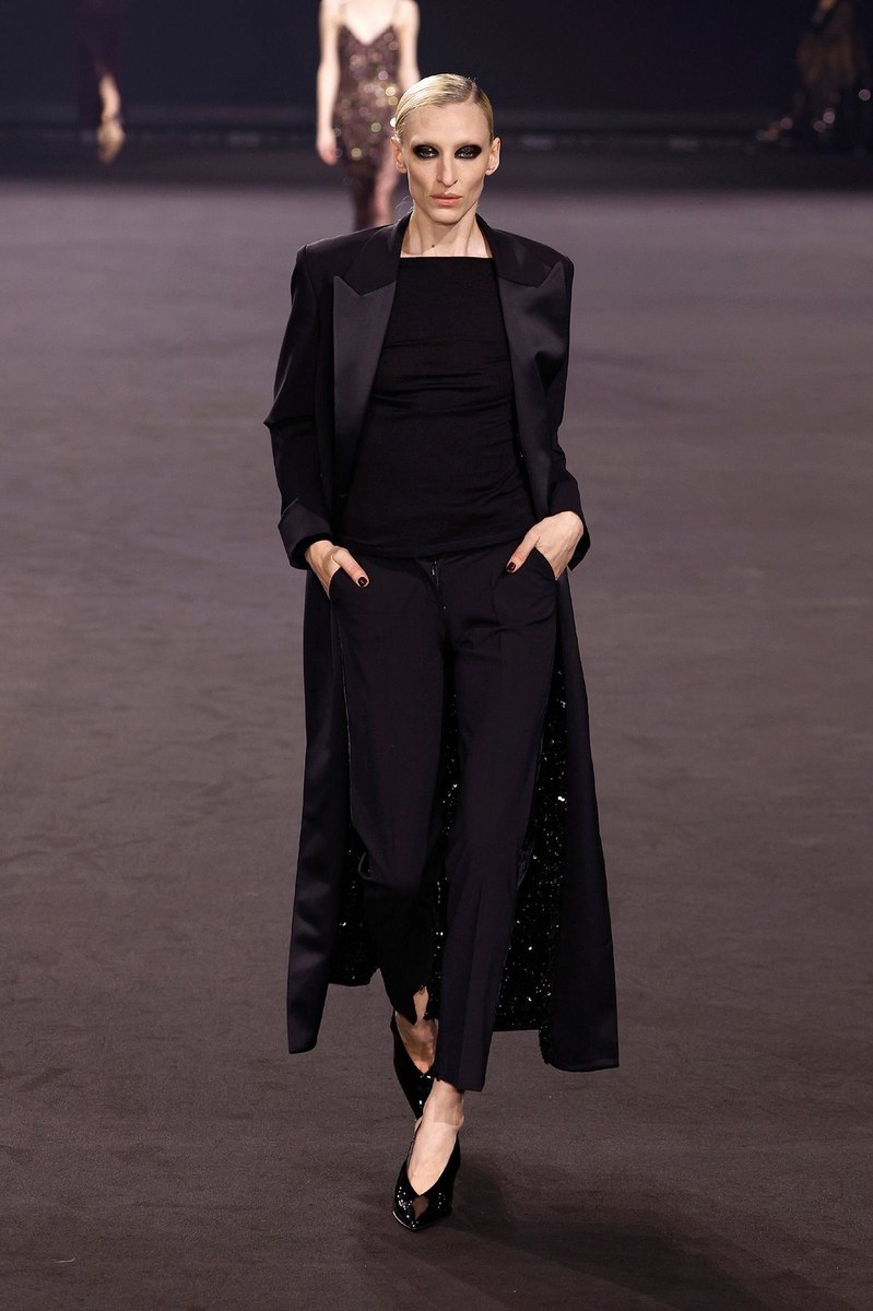 Look 49
