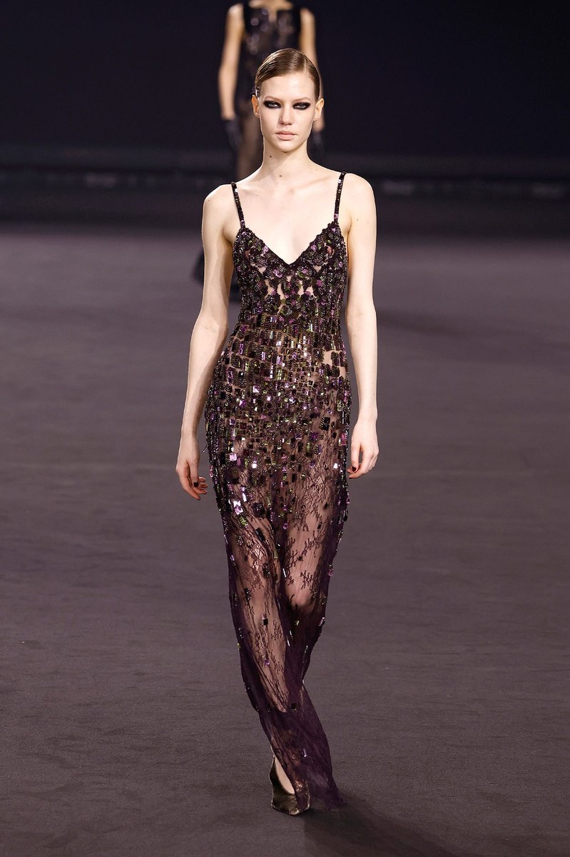Look 50