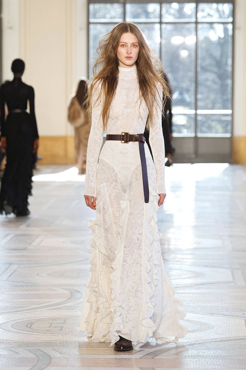 Look 7