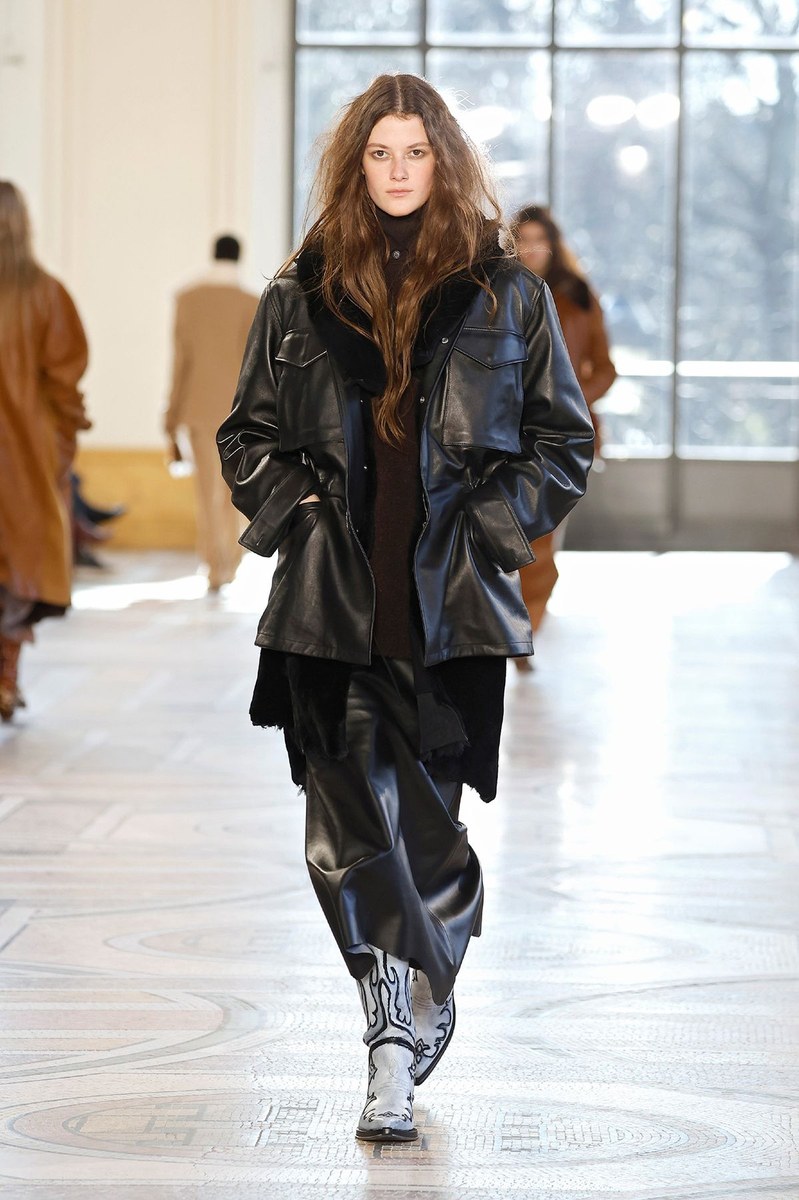 Look 14