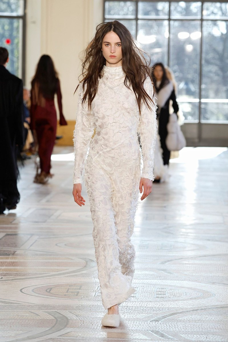 Look 35