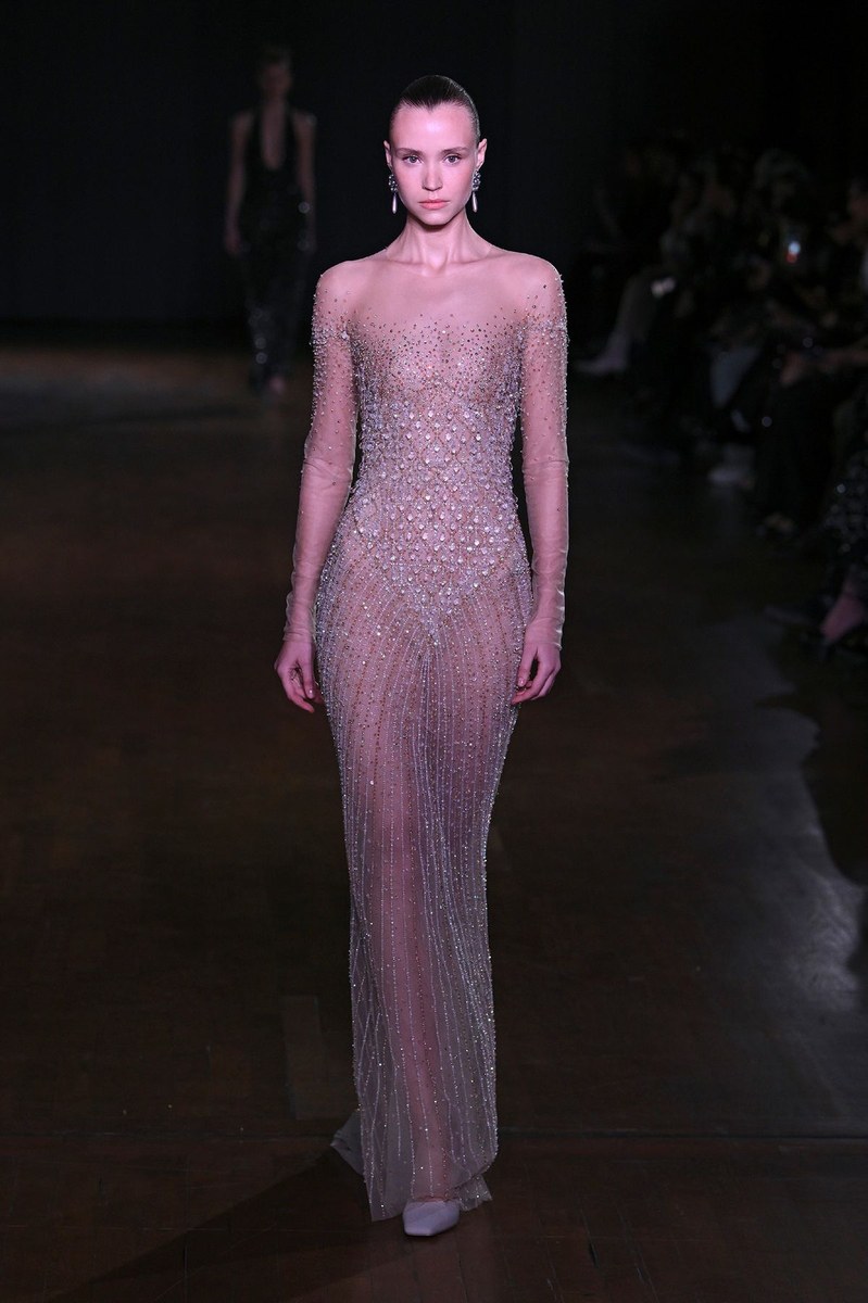 Look 8