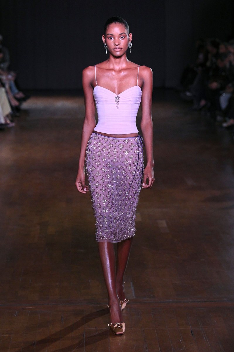 Look 14