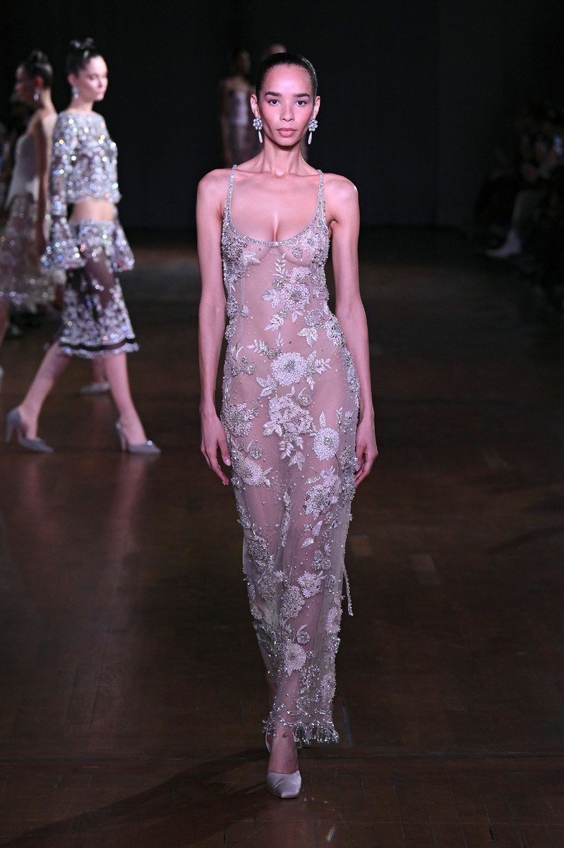 Look 18