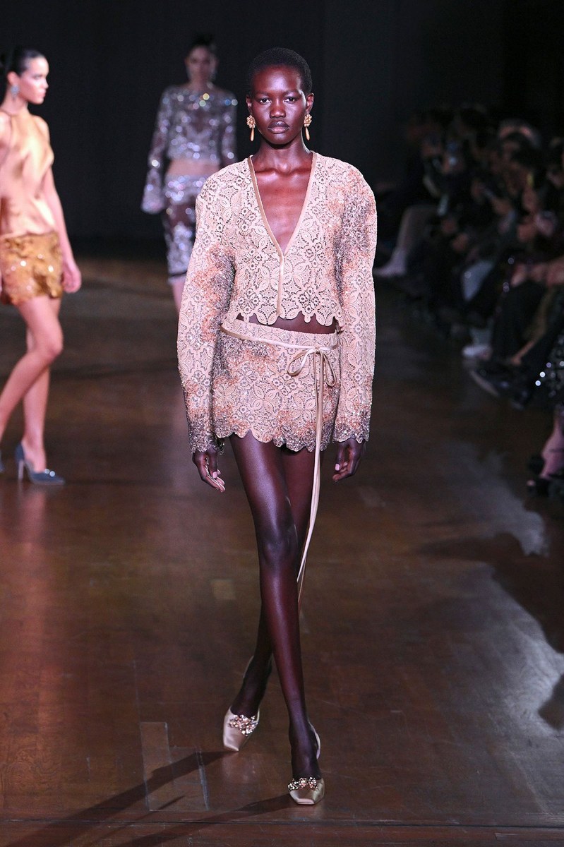 Look 26