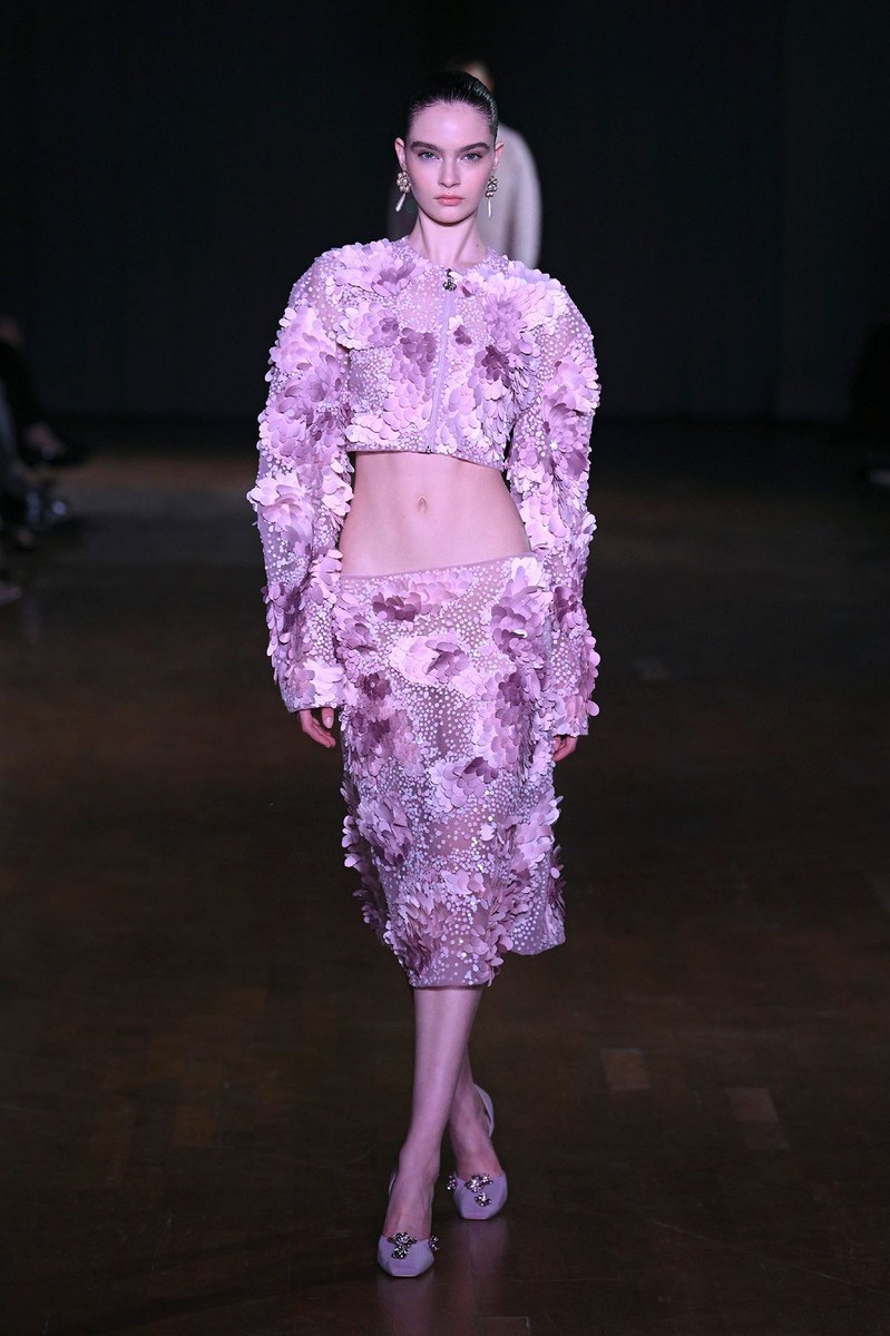 Look 46