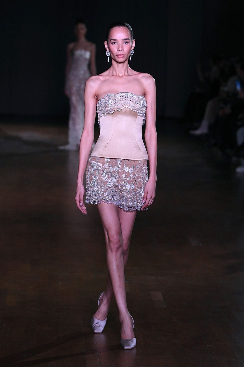 Look 54