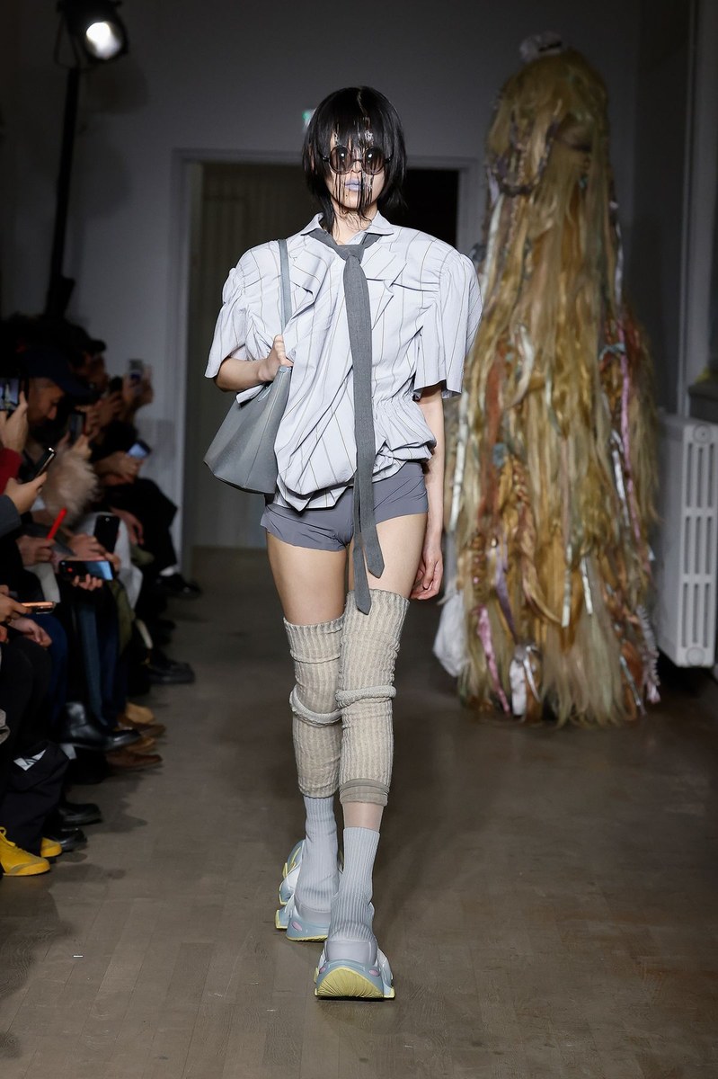 Look 17