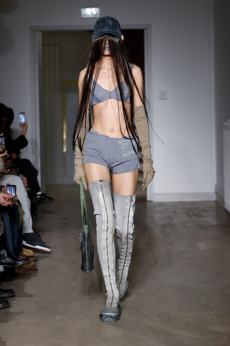 Look 30