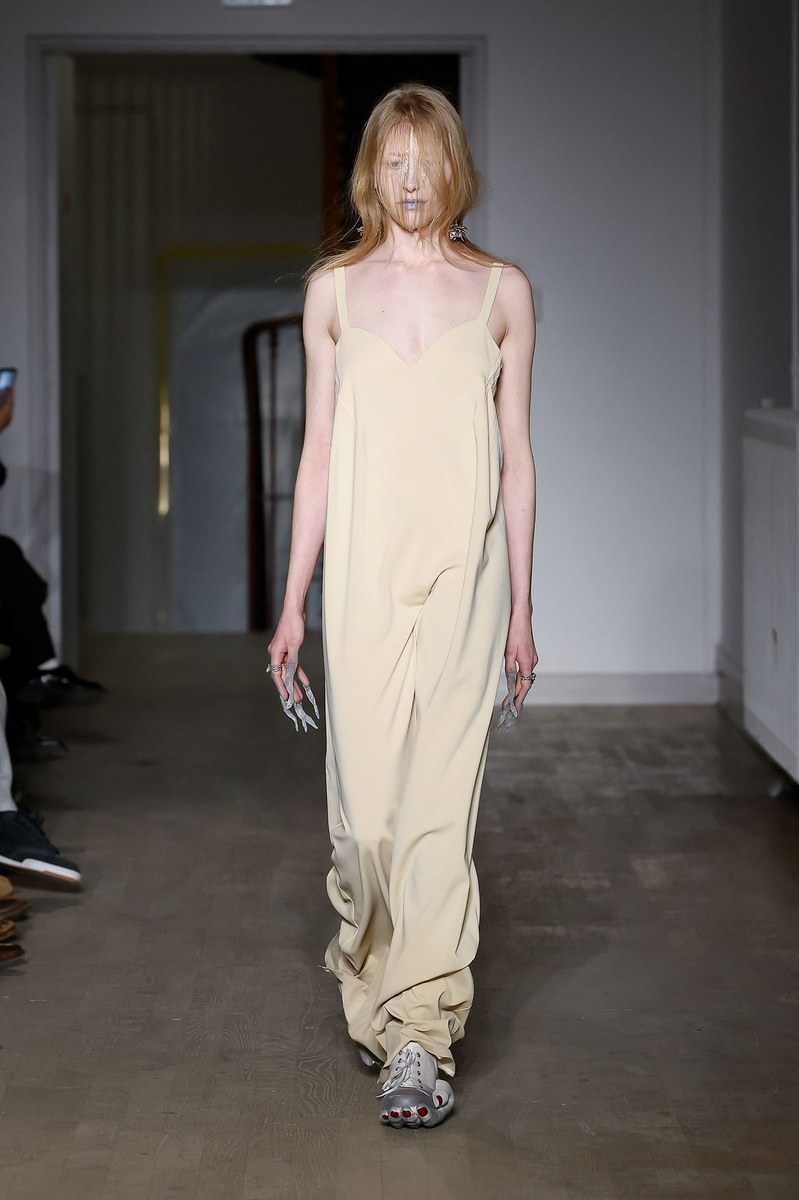 Look 32
